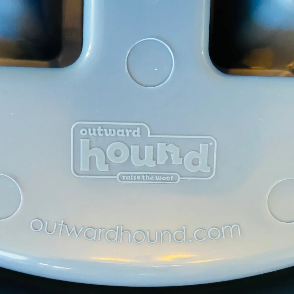 Hound brand slow